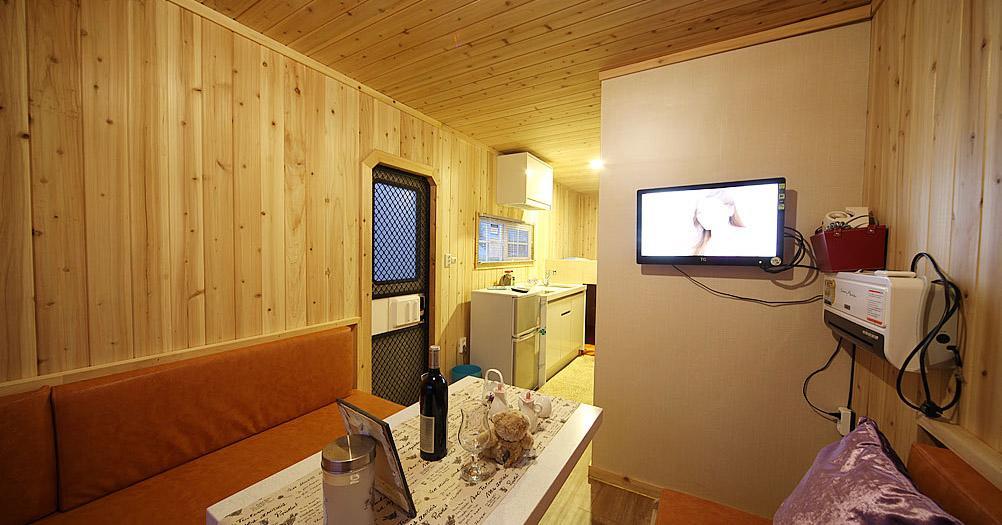 Siesta Caravan Gangneung Buitenkant foto